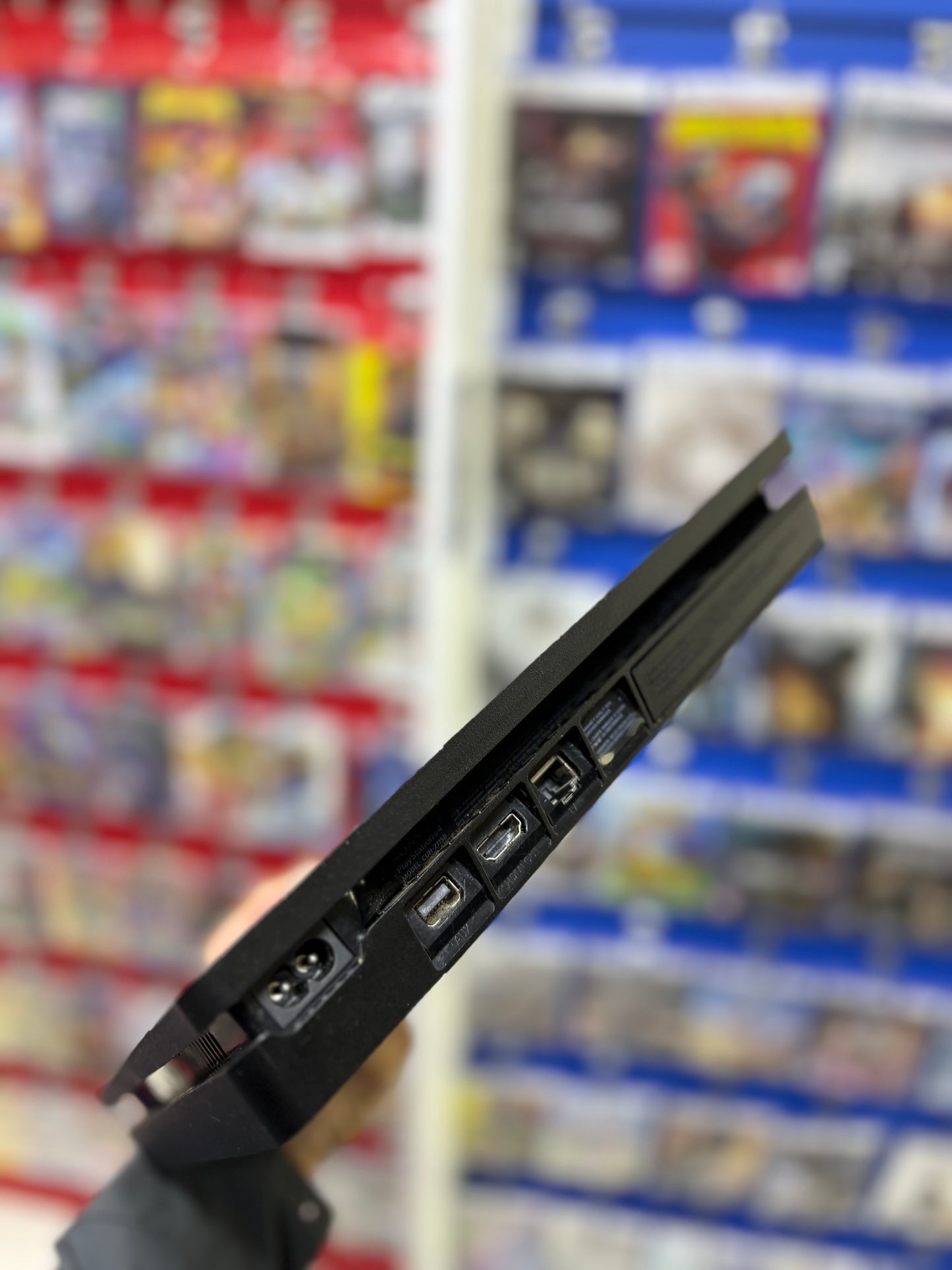 PlayStation 4 Slim 1TB