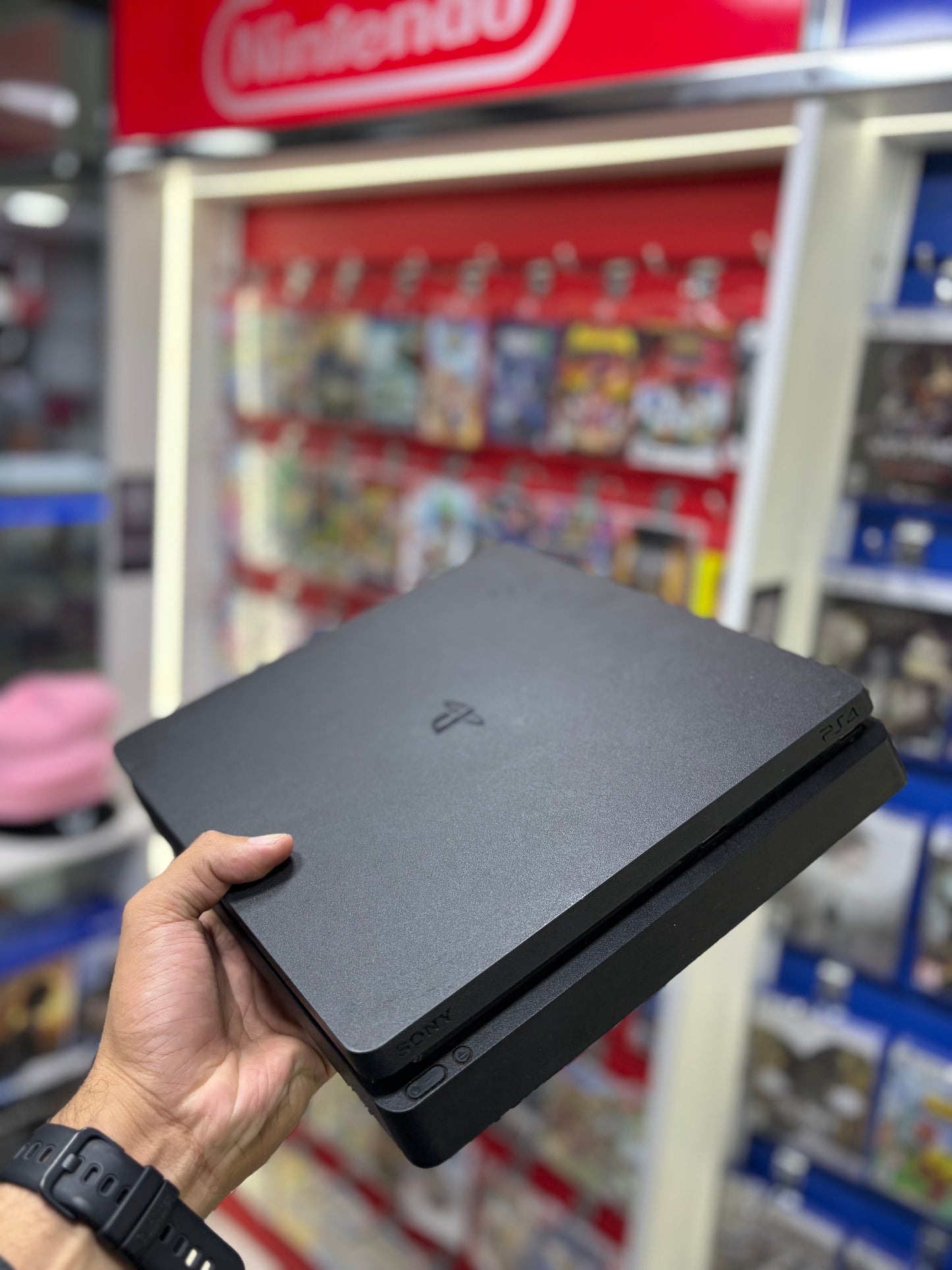 PlayStation 4 Slim 1TB